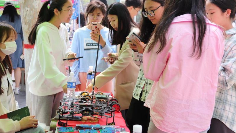 电商数据中台的架构设计与性能优化